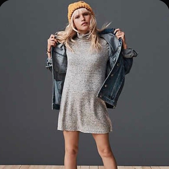 American Eagle long sleeve soft gray turtleneck dress size small - Picture 3 of 6